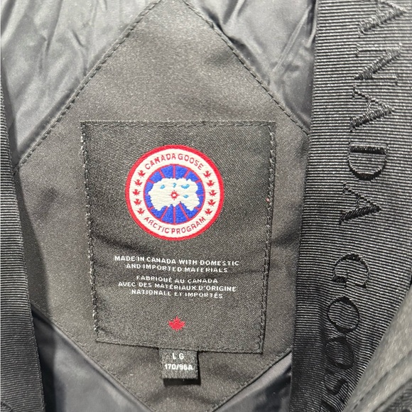 Canada Goose Womens Large Elmvale Parka in Black- Authentic - Picture 14 of 16